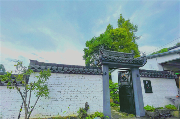 荒地成花海   皖屯溪漢沙「好風景」換來「好錢景」