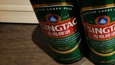 飲一杯啤酒 就像青春的滋味在口腔中漾開