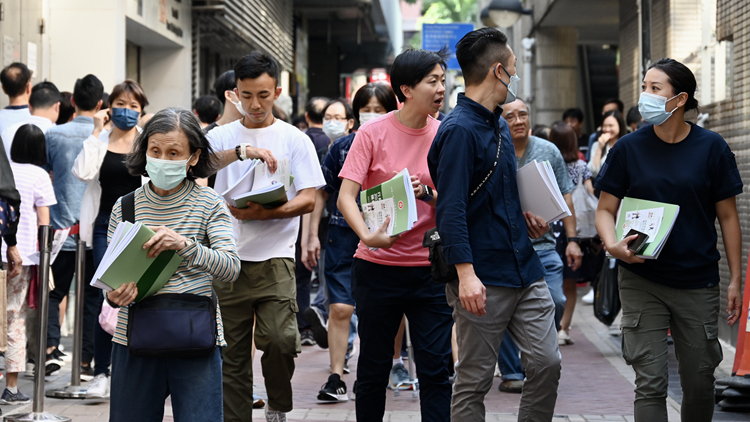 有片｜【街訪】 施政報告新鮮出爐 市民最關注什麼？