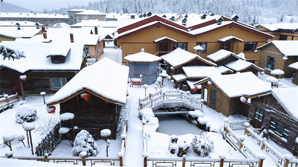 中國雪鄉：初冬迎大雪 秒變童話世界