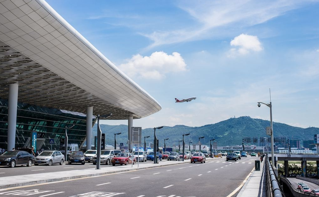 深圳機場為甘肅青海地震災區救援人員及物資提供綠色通道保障及費用減免