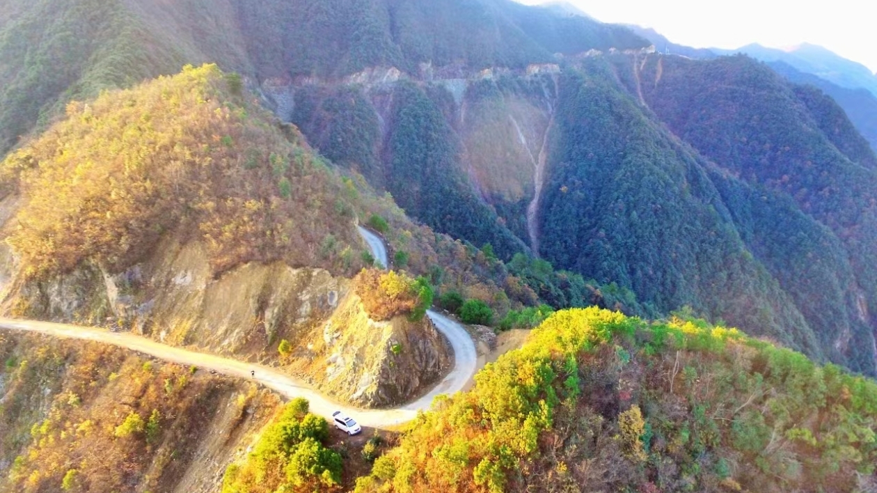 精品線路自駕天堂 《徽州天路》面世