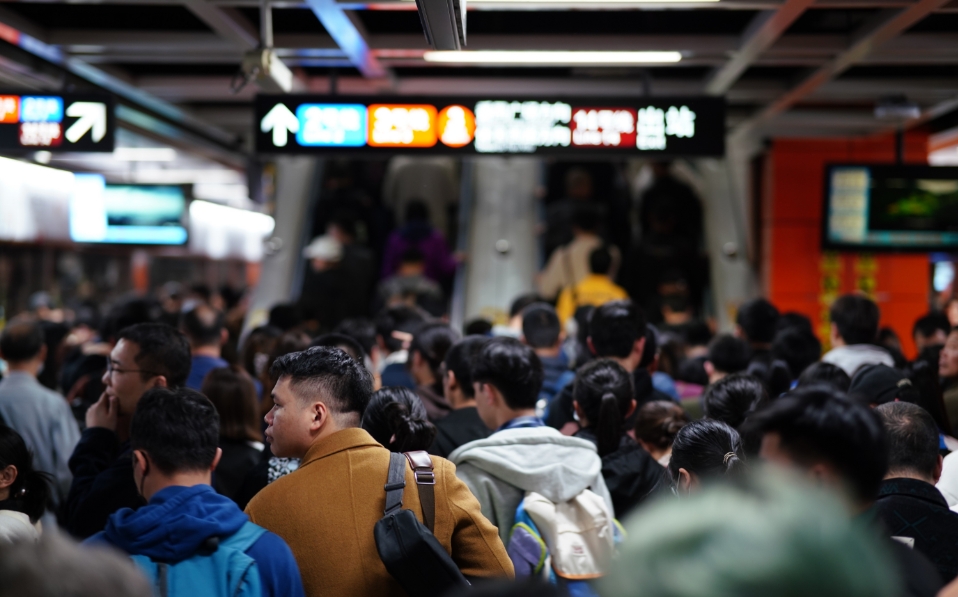 清明假期線網客流將再破千萬人次大關  廣州地鐵多條線路延長服務1小時