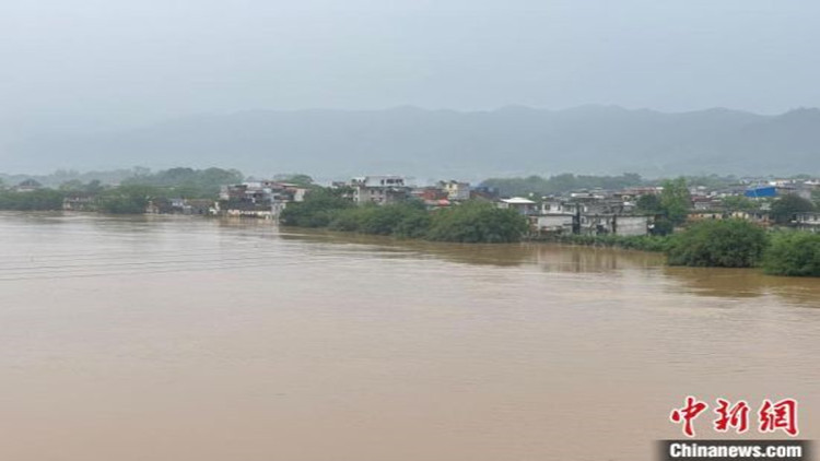 汛期雷雨天氣持續 中南空管局全力應對