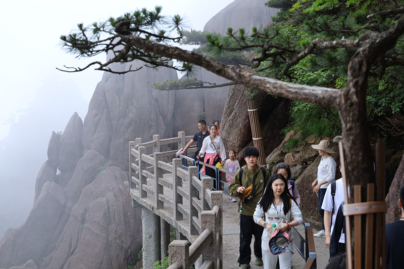 文體旅融合發力 黃山假期「端」進10億