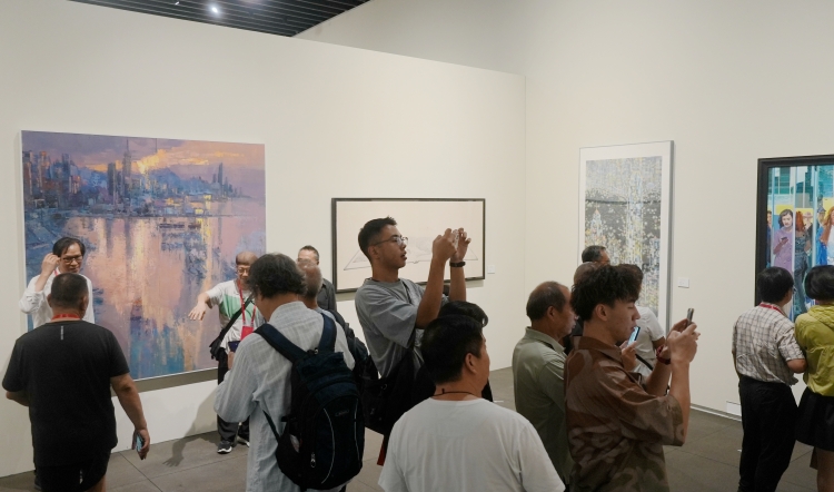 第14屆全國美術作品展覽港澳台、海外華人作品展在深圳開幕