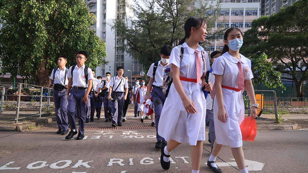 開學日︱運輸署提醒學生預早出門 籲盡量避免駕車前往學校區