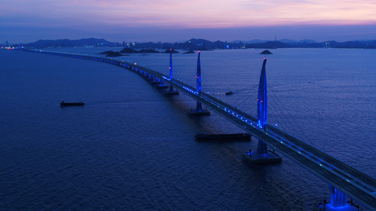 港珠澳大橋東人工島周五起設立臨時安全檢查站